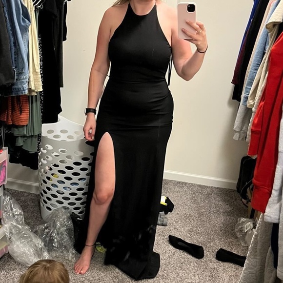 Windsor Dress - black, formal, open-back dress - Picture 4 of 6